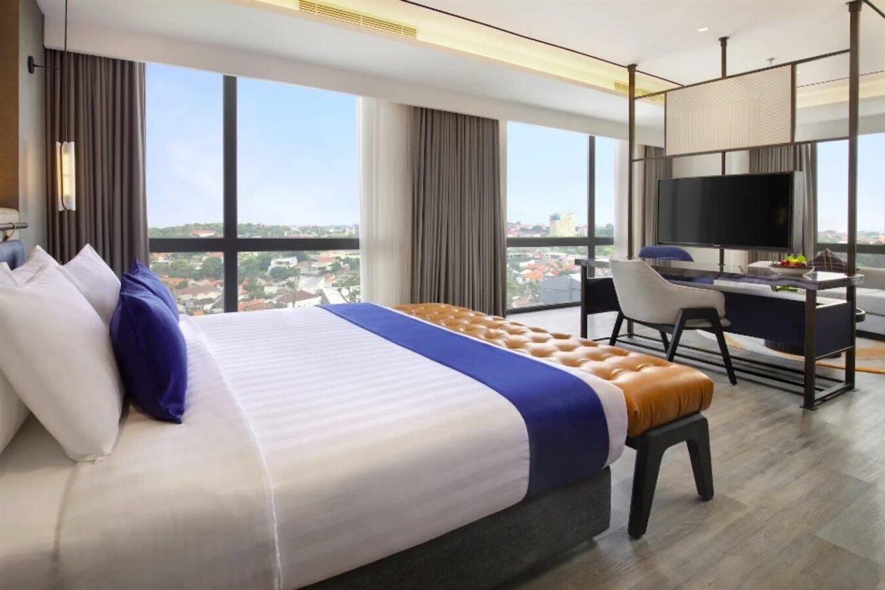 Hotel Aruss Semarang Exterior foto